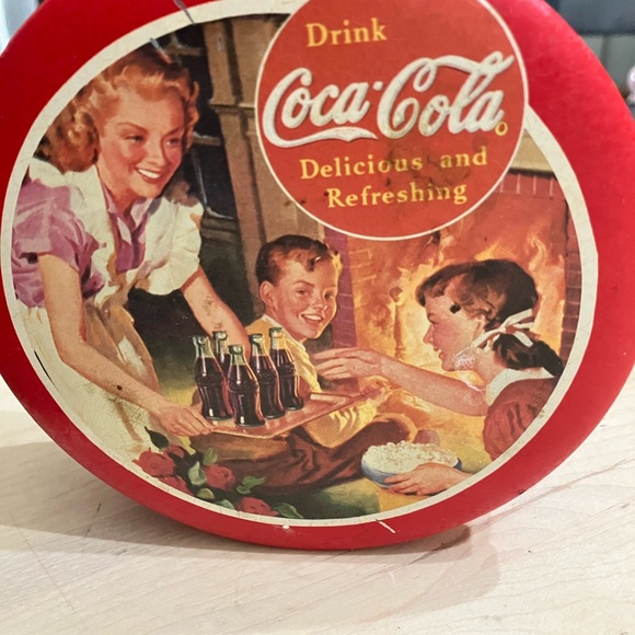 1993 Bristol Ware Retro Drink Coca Cola Round Metal Tin - Picture 9 of 9
